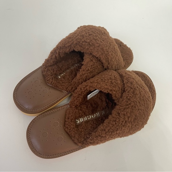 Jack Rogers Cozy Sloan Faux Fur Sandals in Teddy Bear Brown Size 7 - New In Box - Picture 9 of 15
